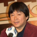 离家出走的女大学生